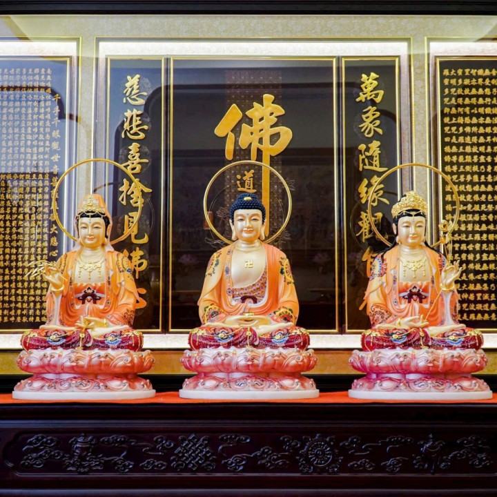 Tam thế Phật tọa đài sen đá thạch anh vẽ gấm 